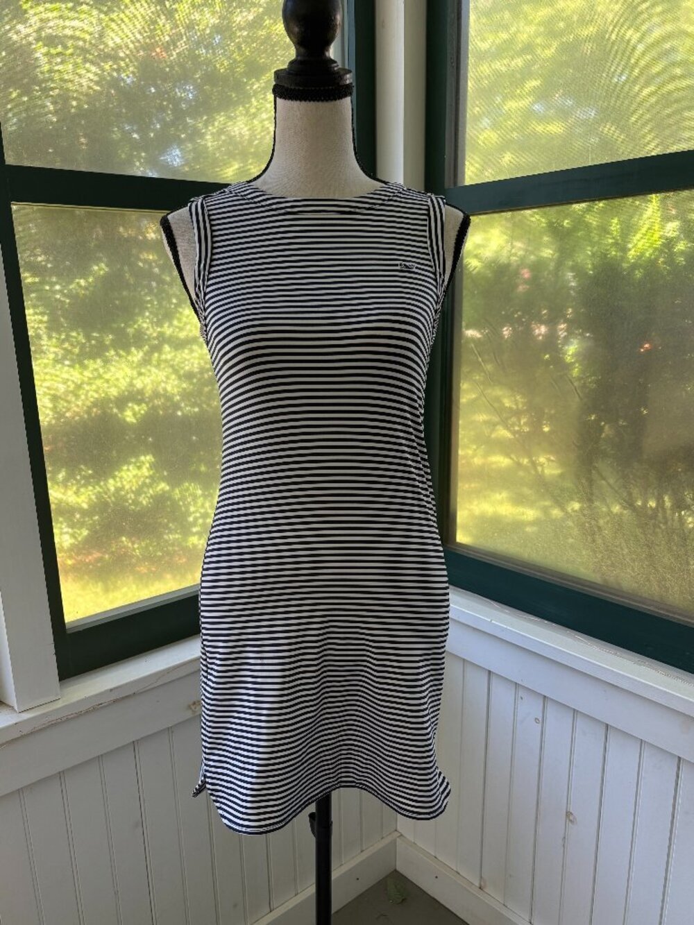 Vineyard Vines Performance Stripe Mini Dress | Navy White | Size M | Like New